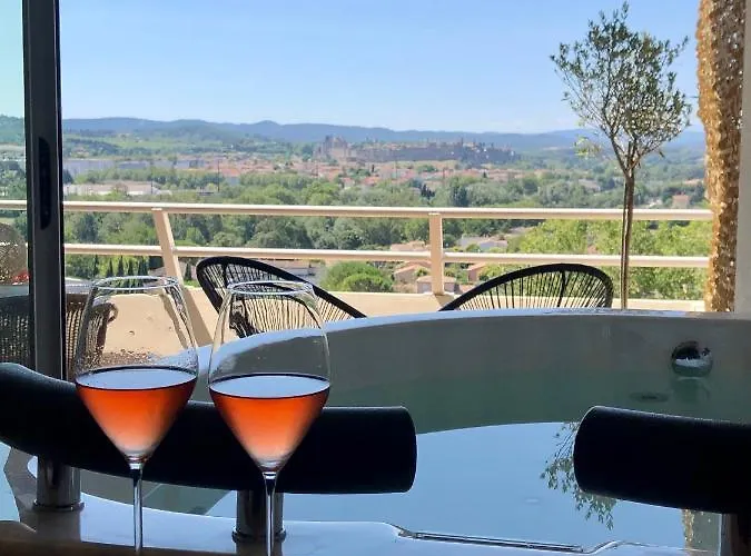 Panorama & Carcassonne