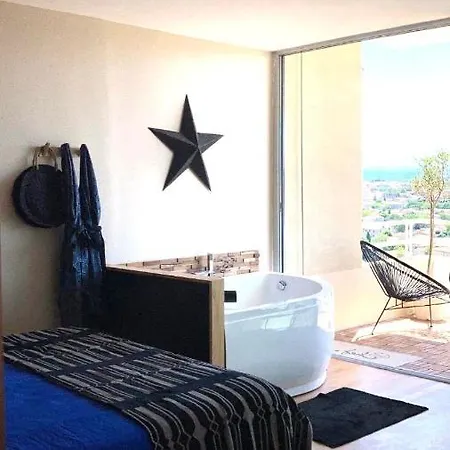 Panorama & Bed & Breakfast